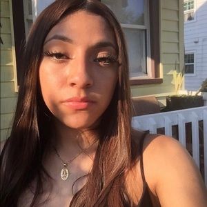 Meet your Posher, Briza